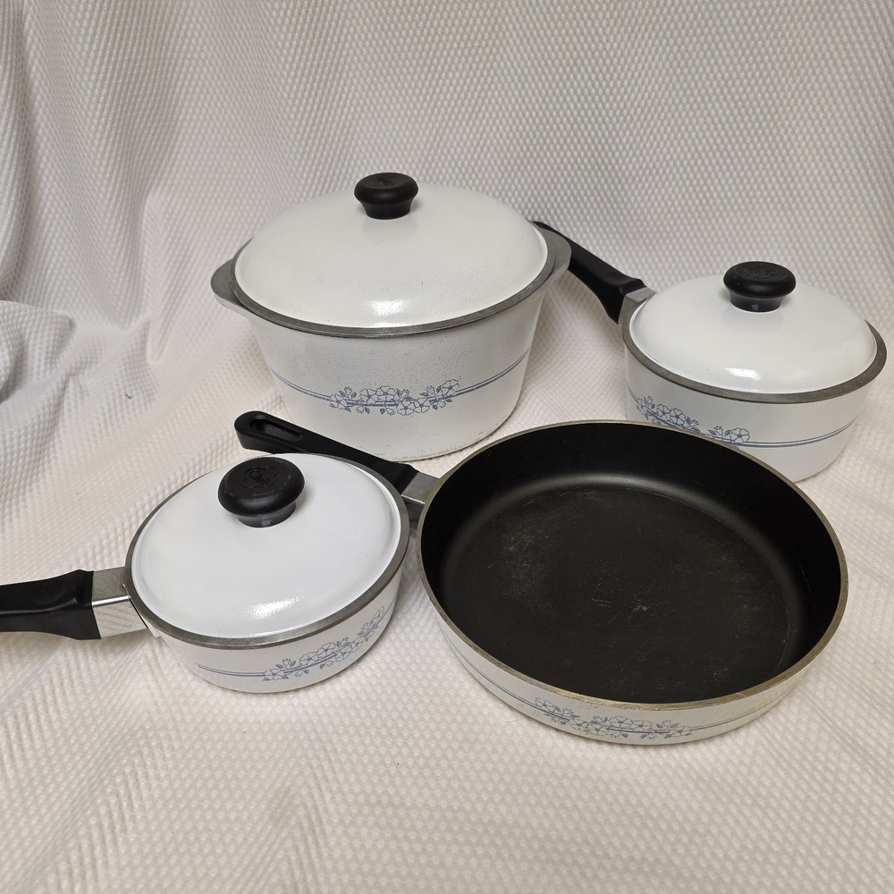 Club Pots (3) and Pan (1) and 3 Lids Blue Stripe/Flowers Blue and White Vintage